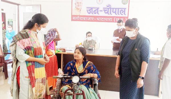 साप्ताहिक जन-चौपाल में 51 आवेदन