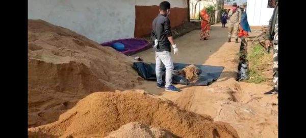 रेत में निकला नरकंकाल, जांच शुरु