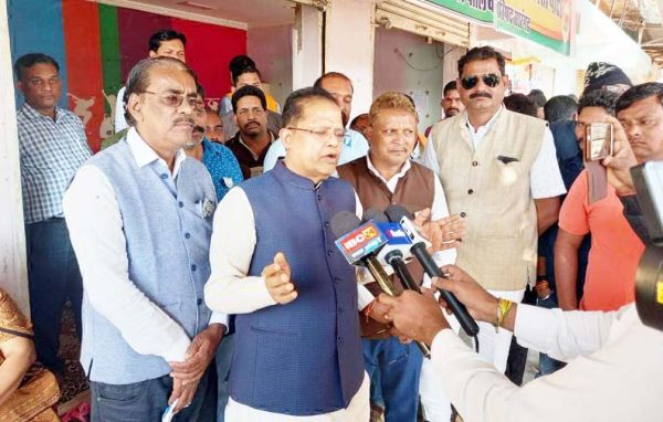 सारंगढ़ भाजपा कार्यालय का अमर ने किया उद्घाटन