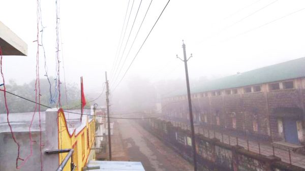 जवाद का असर, दिन भर चलती रहीं ठंडी हवाएं