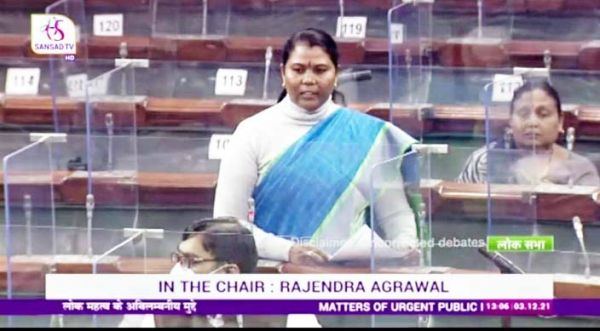 नक्सलियों से ज्यादा खतरनाक धर्मांतरण कराने वाले लोग- गोमती