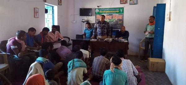 कृषि विज्ञान केंद्र ने ब्रेहबेड़ा में मनाया विश्व मृदा दिवस