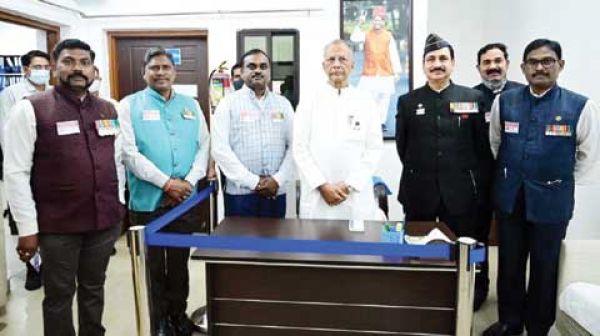  सैनिकों के साहस और वीरता से मिलती है देश प्रेम की सीख-ताम्रध्वज साहू