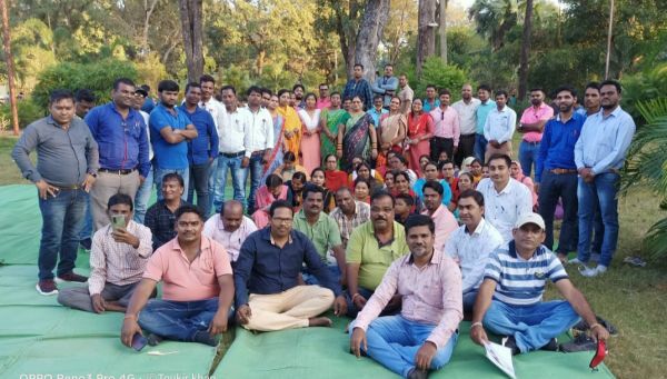 सहायक शिक्षक फेडरेशन की बैठक में निर्णय, 11 से स्कूलों में पूर्ण तालाबंदी