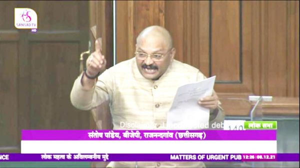 रेडी-टू-ईट वितरण का जिम्मा मिले महिला समूह को - पांडेय