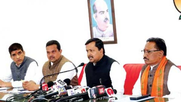 घोषणा पत्र के साथ सरकार के खिलाफ चार्जशीट भी लांच करेगी भाजपा