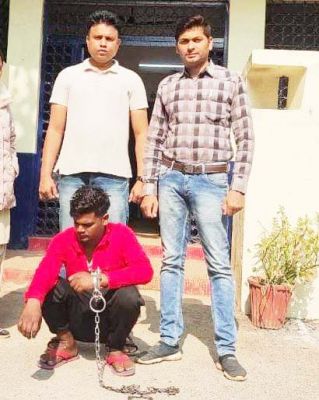 स्कूली छात्रा से छेड़छाड़, आरोपी युवक गिरफ्तार