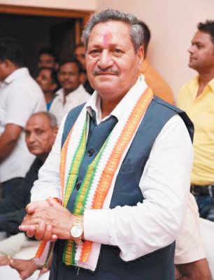 बैठक में शामिल होने पूर्व विधायक दिल्ली रवाना