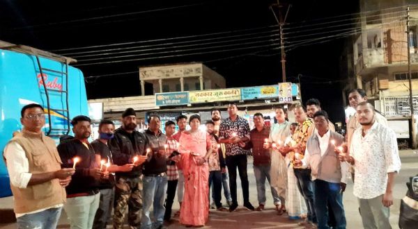 जनरल रावत सहित 13 लोगों को भाजयुमो ने दी श्रद्धांजलि