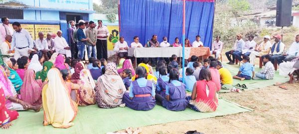 अम्बेडकर आधुनिक युग के महामानव-मानिकपुरी