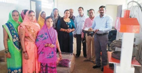  छरछेद में महिला समूह बन रहीं आत्मनिर्भर, मिल रहा प्रशिक्षण