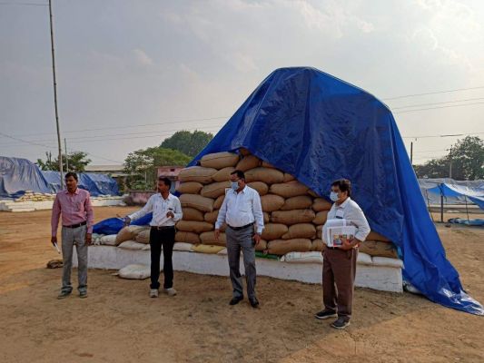 मापदंड अनुसार स्टेकिंग नहीं, कलेक्टर नाराज