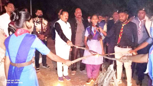 सदैव सेवा के लिए तत्पर रहते हैं स्काउट गाइड्स-चन्द्राकर