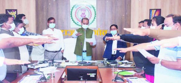 धान उपार्जन केंद्रों में नहीं होनी चाहिए जाम की स्थिति-कलेक्टर