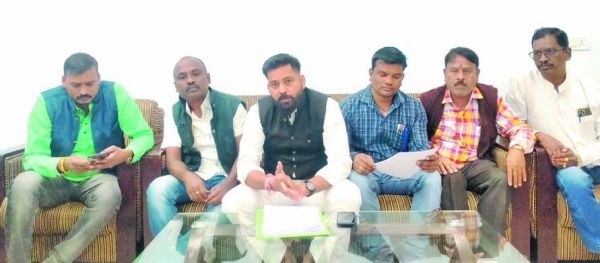 26 बरस से पंचायत सचिव दे रहे सेवा फिर भी शासकीयकरण नहीं-प्रवीण