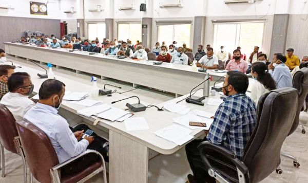 योजनाओं को सर्वोच्च प्राथमिकता के साथ करें पूर्ण