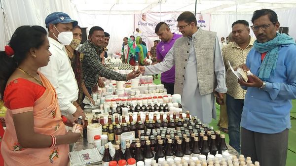 लोगों को आयुर्वेद से जोडऩा आवश्यक- नवाज