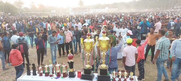 क्रिकेट: नांदगांव ने हैदरी इलेवन रायपुर को हराया