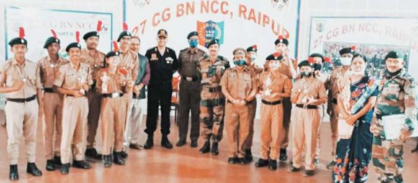 अंतरमहाविद्यालयीन क्विज में सेंट पैलोटी कॉलेज प्रथम