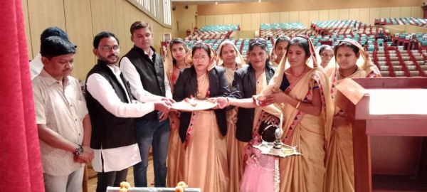 निषाद परिचय सम्मेलन-सम्मान समारोह के सफल आयोजन के लिए जताया आभार