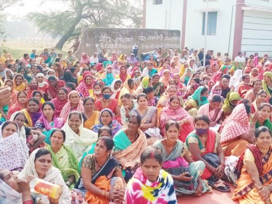 मितानिनों ने मांगी प्रोत्साहन राशि दुगुनी व कोरोना भत्ता