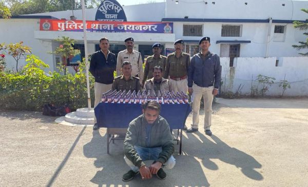 नशीली कफ सिरप सहित 1 बंदी