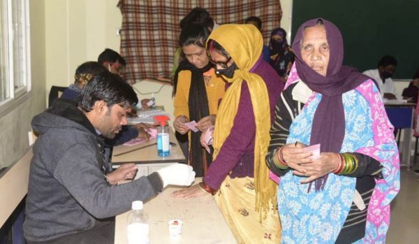 केवल 52.53 प्रतिशत मतदाताओं ने दिखाई पार्षद चुनने के लिए रुचि, 23 को होगा फैसला