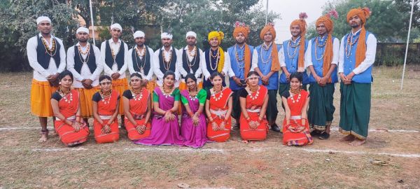 युवा उत्सव, फिंगेश्वर कॉलेज की टीम ने मारी बाजी