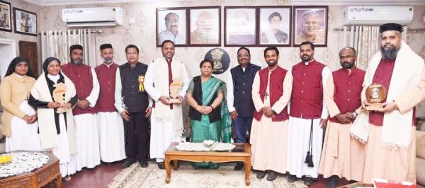 राज्यपाल ने प्रतिनिधि मंडल को दी क्रिसमस की बधाई, समाज का अभिवादन