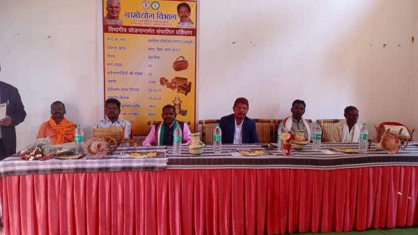 विधायक ने किया बांस शिल्प प्रशिक्षण का उद्घाटन