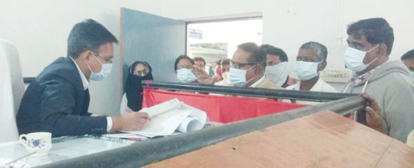 लोगों से जुड़े सभी मुद्दों पर त्वरित कार्रवाई करने के निर्देश