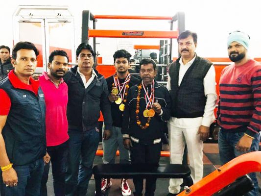 बजरंग व्यायाम शाला के खिलाडिय़ों ने जीते गोल्ड