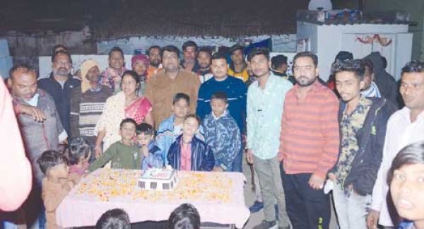युवा आयोग अध्यक्ष मुदलियार का जन्मदिन हर्षोल्लास से मना
