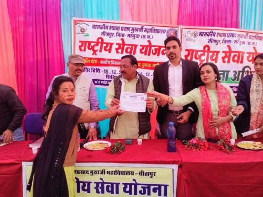 अनुशासन में रहकर लक्ष्य को प्राप्त कर सकते हैं स्वयंसेवक