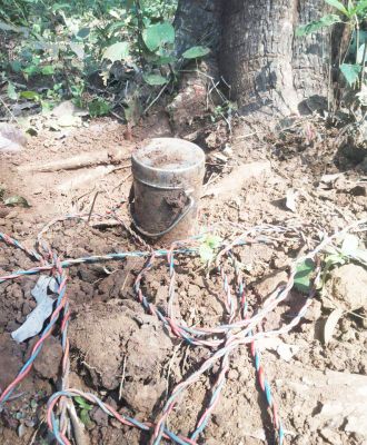 2 जगहों से टिफिन बम बरामद, किया निष्क्रिय