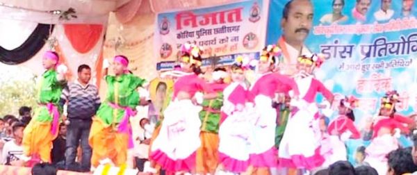 समूह में प्रतिमा डांस ग्रुप जांजगीर-चांपा व एकल में स्नेह चक्रधारी ने मारी बाजी