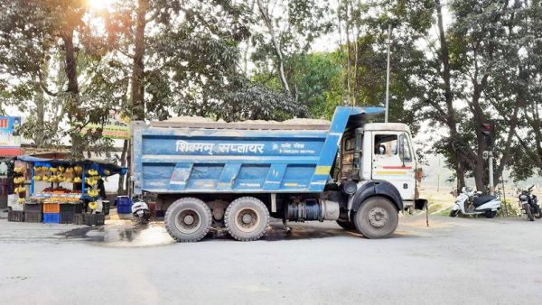 प्राईवेट कॉलेजों को सेंटर न बनाने को लेकर रोष, ज्ञापन