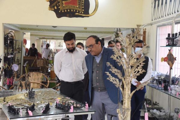 विभागीय कार्यों की समीक्षा बैठक