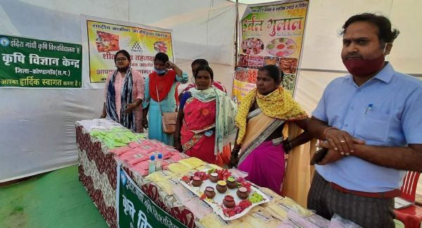 बिहान समूह की महिलाओं का सम्मान