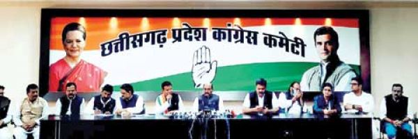   नए साल में मोदी सरकार ने दिया महंगाई का तोहफा-ठाकरे