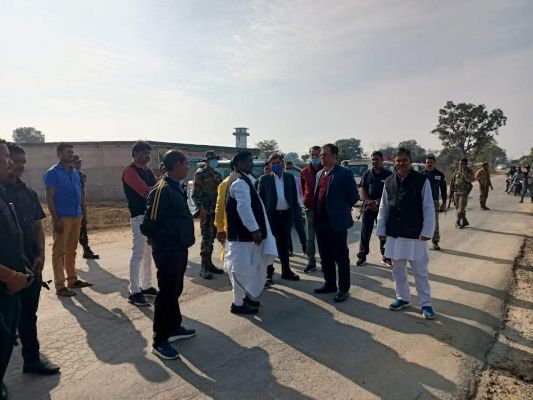 अतिक्रमण मुक्त कराने विधायक ने कलेक्टर के साथ किया निरीक्षण