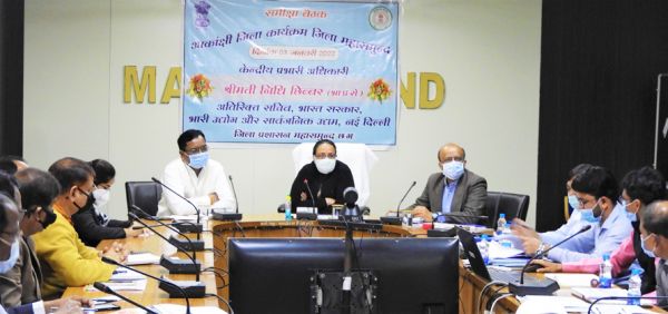 स्वास्थ्य और सुपोषण के प्रति जनजागरूकता बढ़ाने पर जोर