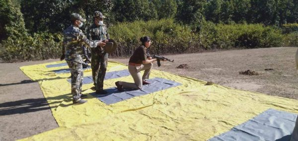 सूरजपुर पुलिस की पहाडग़ांव फायरिंग रेंज में वार्षिक चांदमारी