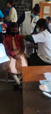 पहले ही दिन कोण्डागांव में 20 हजार से अधिक बच्चों को टीका