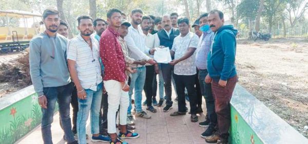 नागरिकों की मांग पर नपाध्यक्ष ने दिया तालाब गहरीकरण एवं सौंदर्यीकरण का आश्वासन