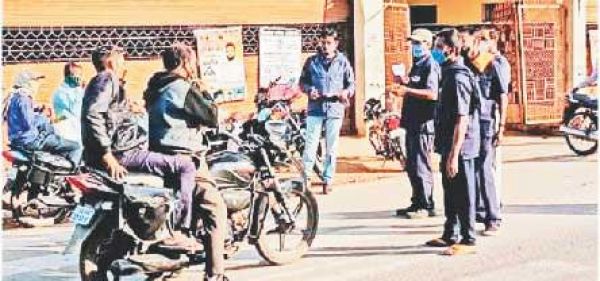 रैली, खेलकूद पर रोक, व्यावसायिक संस्थानों, रेस्टोरेंट में एक तिहाई उपस्थिति की अनुमति, महासमुंद जिले में कोरोना प्रतिबंध