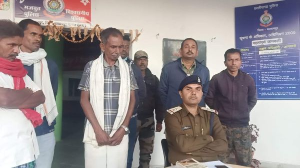 जमीन विवाद को ले बलवा-हत्या की कोशिश, 3 गिरफ्तार