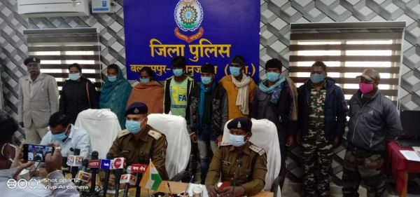 जमीन विवाद मेें हुई थी ग्रामीण की हत्या, 6 बंदी