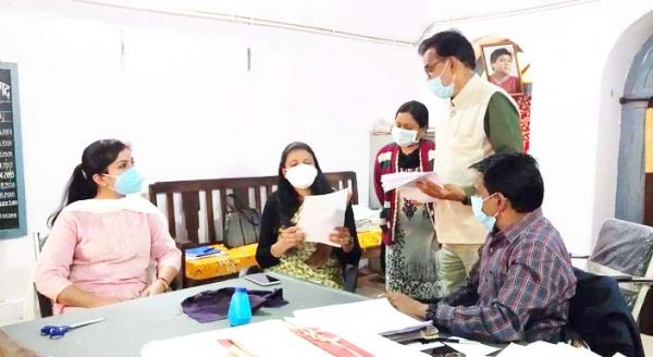 पंचायत उपचुनाव की तैयारियों का जायजा