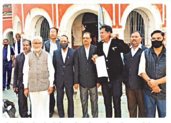 दोबारा पदस्थ नायब तहसीलदार के खिलाफ अधिवक्ता संघ ने खोला मोर्चा